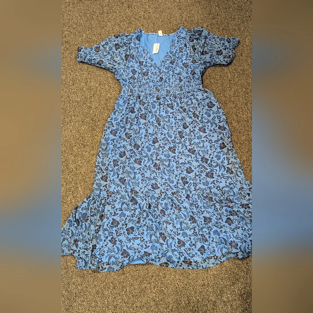 Old Navy Blue Floral Midi Dress - Picture 4 of 5